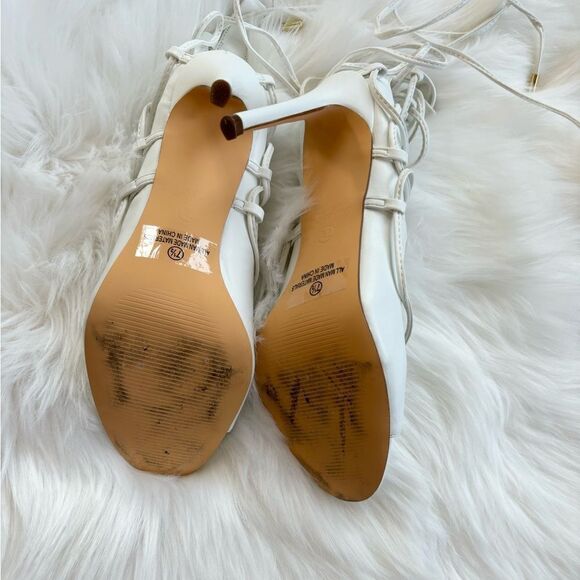 Lulu’s White Lace Up Strappy Sandals Lulu’s 7.5 - Picture 8 of 8